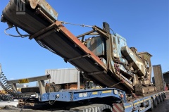 2000   428 TRAKPACTOR