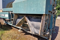 2004 POWERSCREEN TRIDENT 2