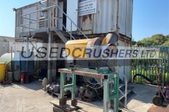 2017 SCREENPOD AIRVAC AV12