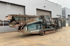 2004 POWERSCREEN WARRIOR 1400