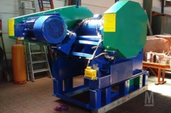 CRUSHMASTER 700×500