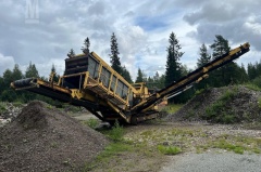 2002 KEESTRACK EXPLORER