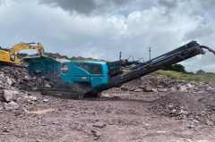 2017 POWERSCREEN PREMIERTRAK 400