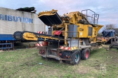2004 RUBBLE MASTER RM60