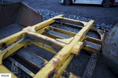 1900 KEESTRACK EXPLORER 1800