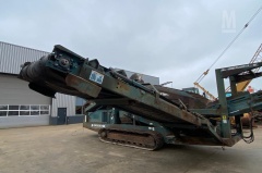 2004 POWERSCREEN WARRIOR 1400
