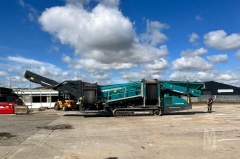 2020 POWERSCREEN WARRIOR 1800