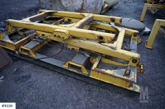 1900 KEESTRACK EXPLORER 1800