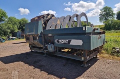 2004 POWERSCREEN TRIDENT 2