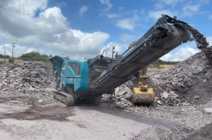 2017 POWERSCREEN PREMIERTRAK 400