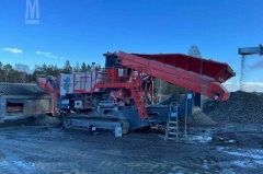 2009  QH330