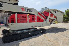 2021 TELESTACK LF520